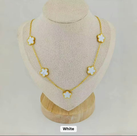 Clover Necklace