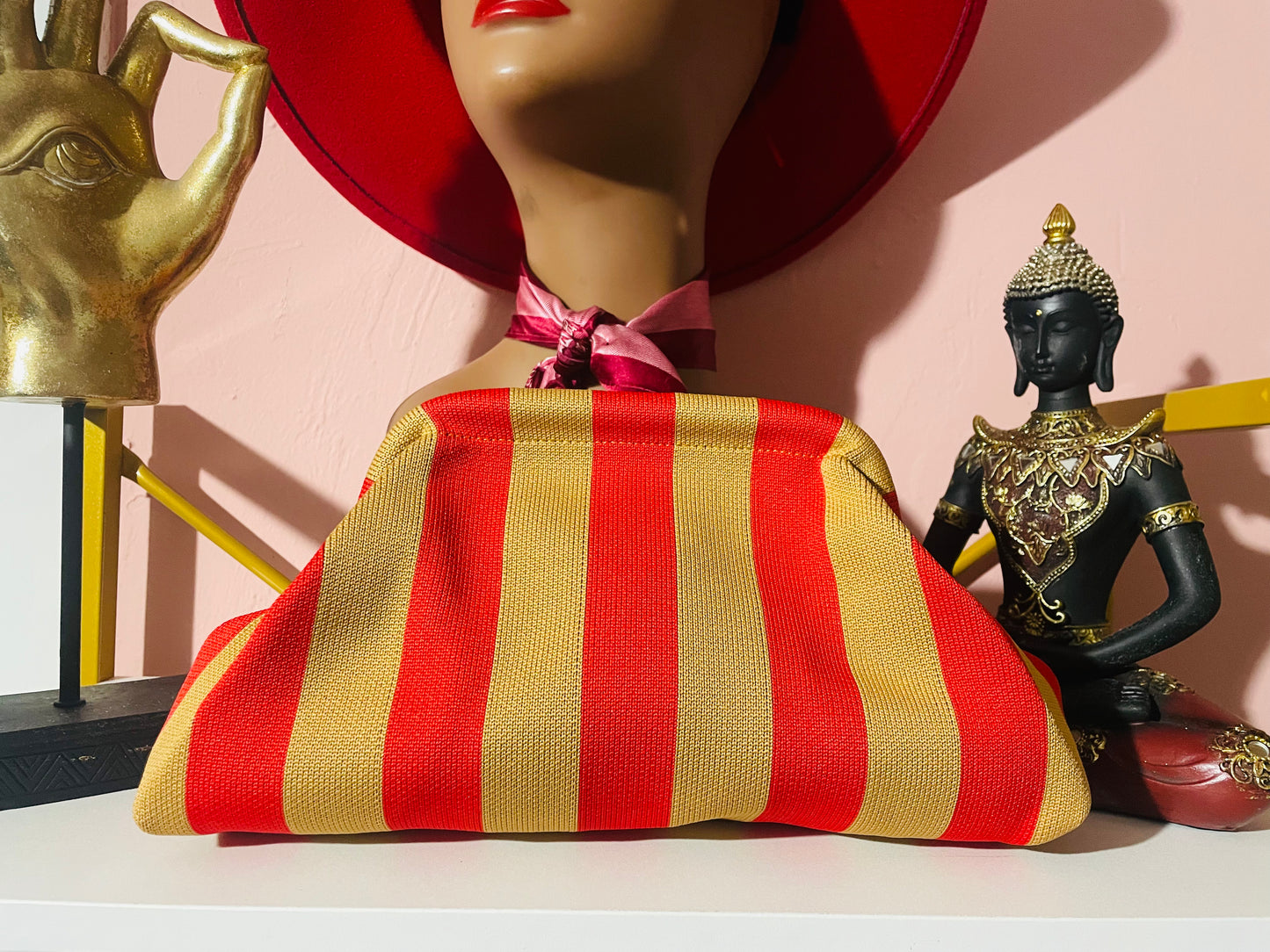 Amelia Luxury Knitted Clip Clutch